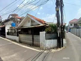 Dijual Rumah Hook Strategis Di Kawasan Tebet Jakarta Selatan