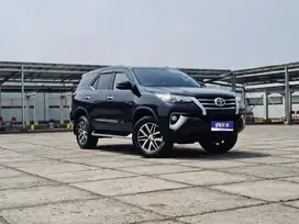 Toyota Fortuner 2.4 VRZ Matic 2020 Km 40rb Tangan 1