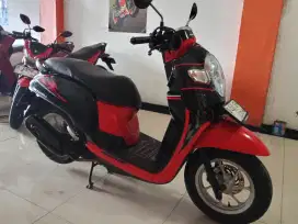 Honda Scoopy style 2018 GRESS