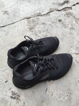Dijual Sepatu Skechers #42
