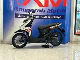 Honda Beat Eco Tahun 2023 putih hitam
