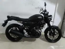 XSR 2021 AD solo Like new