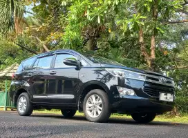 Toyota Innova Reborn 2.0 Q a/t 2016