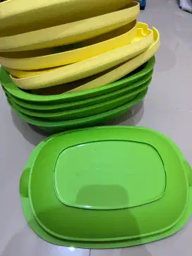 TEMPAT MAKANAN CARIN WARE