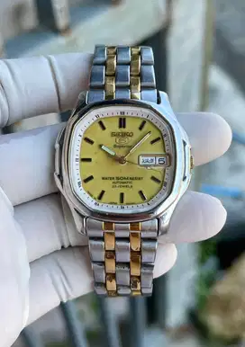 Seiko 5 Superior vintage SKZ040J automatic