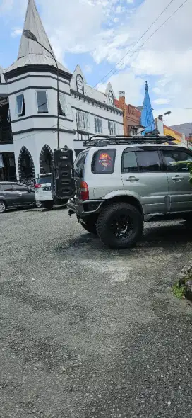 Suzuki escudo 2.0