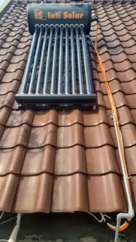 WATER HEATER INTI SOLAR