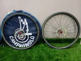 Wheelset STRUMMER AEROFLOW PRO D35 CARBON DISCBRAKE