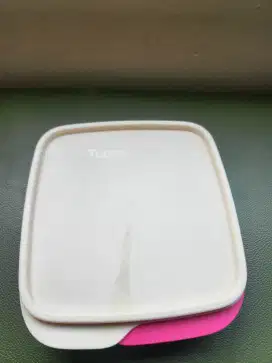 TUPPERWARE Lunch Box 3 Sekat