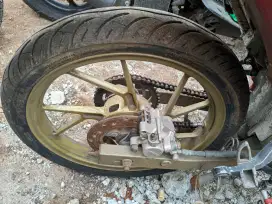 Pelek + Ban nya ambil