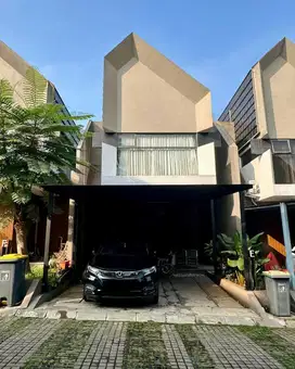 CIPAYUNG TOWNHOUSE MODERN COZY BEST PRICE
