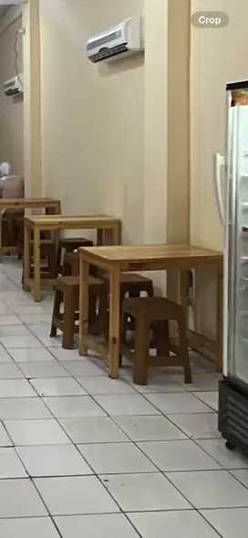 Meja Kayu Minimalist bekas resto