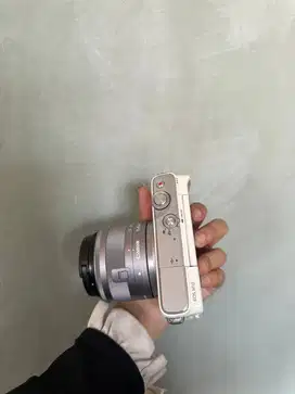 CANON M10 + KIT WHITE ICM 1121