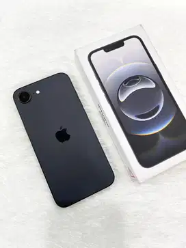 Iphone 16e 256gb black, resmi iBox (like new)