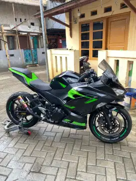 NINJA 250 FI KEYLESS 2019