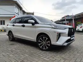Veloz Q tss CVT 2022 di Tangerang