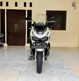 Honda ADV 150 ABS ISS (Tipe Tertinggi) MULUSSS Surat Lengkap