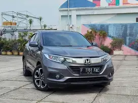 DP 7JT HONDA HR-V HRV E CVT MATIC AT 2021 ABU ABU  SIAP PAKAI