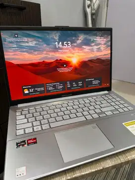 ASUS Vivobook Go 15 OLED (E1504FA-OLED351)