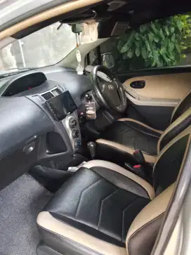 Dijual mobil toyota yaris