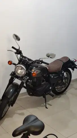 Kawasaki Estrella special edition tahun 2020 low km under 1k mulus