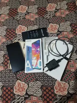 Samsung A70 8/128gb