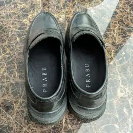 Sepatu Kulit Asli Branded Lokal Kualitas Ekspor Merk PRABU size 43