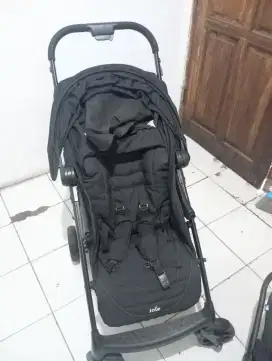 Stroller bayi jole dan carshit