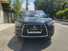 Mitsubishi Outlander 2012