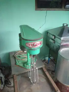 Mixer tiger dgn dinamo satu pk