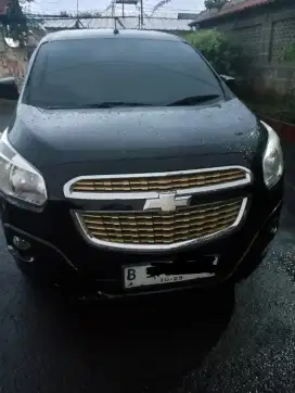 Chevrolet spin LT manual 2014