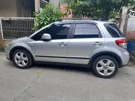 Suzuki SX4 2009 Bensin