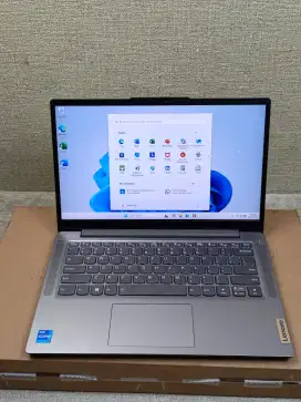 Dijual Lenovo Ideapad Slim 3 i7-13620H Ram 16/512 GB