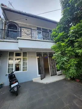 Rumah Renovasi Siap Huni di Gading Kirana Turun Harga Lagi!