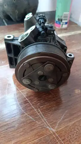 Kompresor compressor ac nissan juke