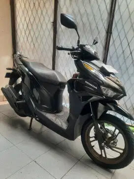 Vario 125 2023 terawat kinclong