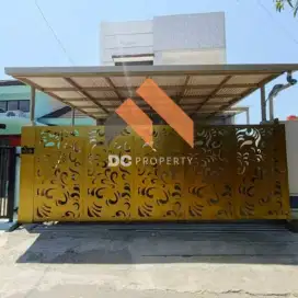 Rumah Siap huni terawat ada minipool dkt griya Arcamanik