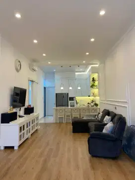 Disewakan Rumah Di Tama Beverly Lippo Cikarang