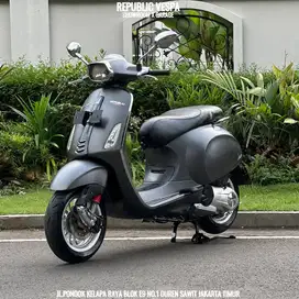 DIJUAL CEPAT Vespa SPRINT 150 3v Th 2014 WARNA ABU ABU
