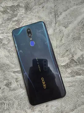 Oppo F11 4/128 hp saja