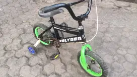 Sepeda anak uk12 rangka kokoh rem pakem ban tebal semua