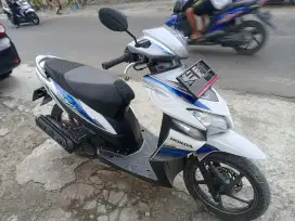 Honda VARIO lama 110 karbu