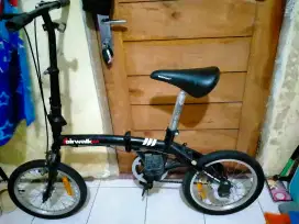 Sepeda lipat uk 16