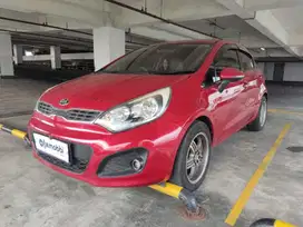 DP RENDAH Kia Rio 1.4 Bensin-AT 2014 8TZ