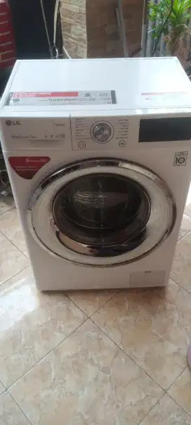 Mesin cuci front loading LG 7kg inverter