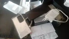 Jual Hp Vivo V30 5G Ram (8+8/256) mulus seperti baru