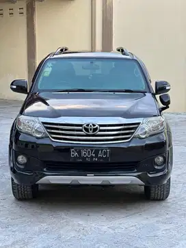 Toyota fortuner 2.7 G TRD luxury at mati 2011