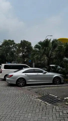 CLS400 th 2015 10rb Km Record Pemakai Pribadi