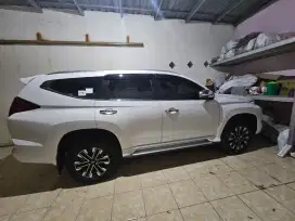 Mitsubishi pajero sport dakar 2023