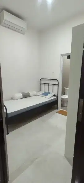 Kamar Kos Khusus Karyawati Duren Tiga Pancoran dekat Graha Gabah